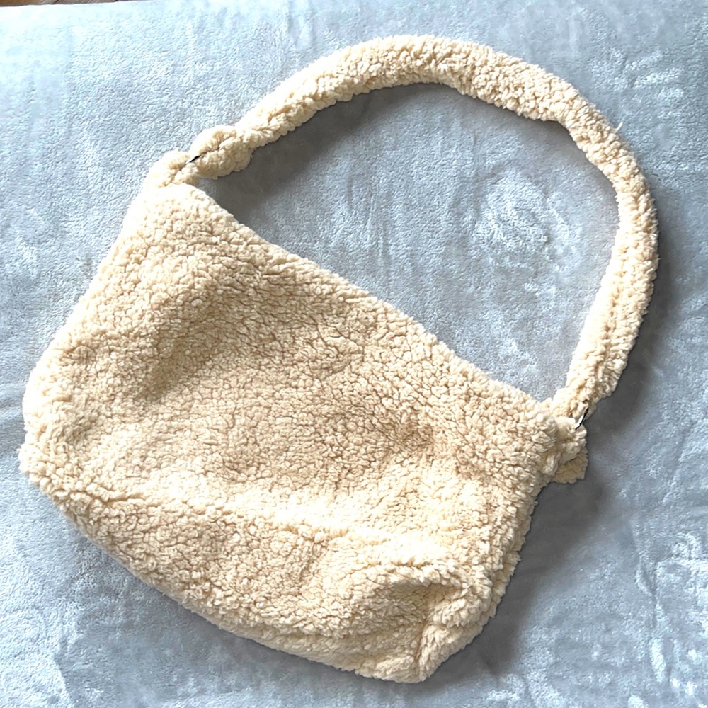 Brand new Sherpa Bag!